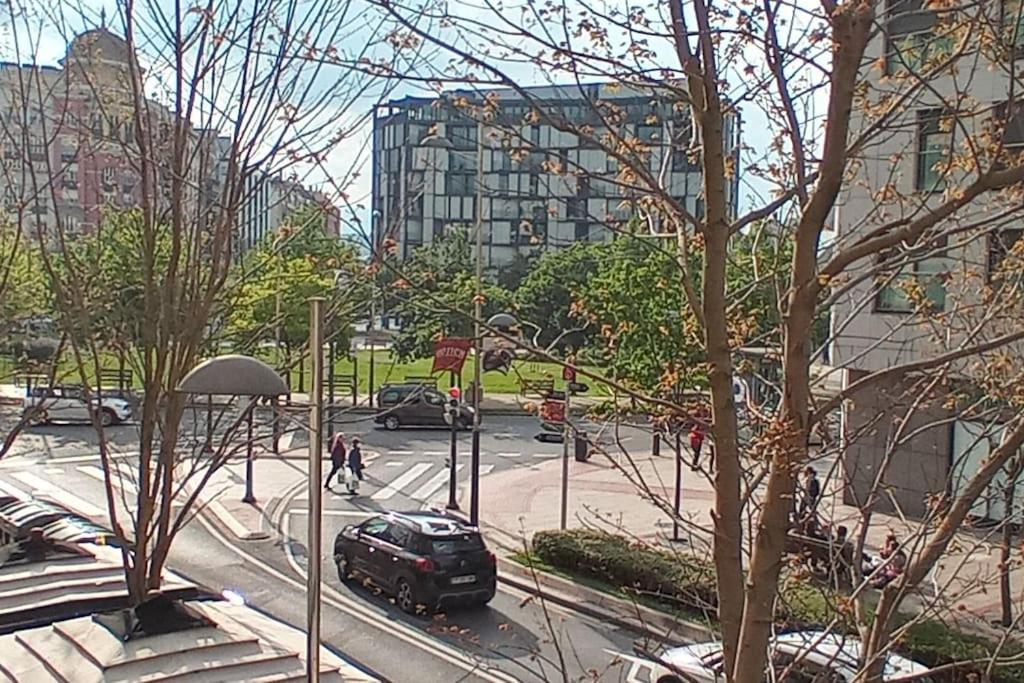Apartamento Guggenheim Centrico Y Confortable 毕尔巴鄂 外观 照片